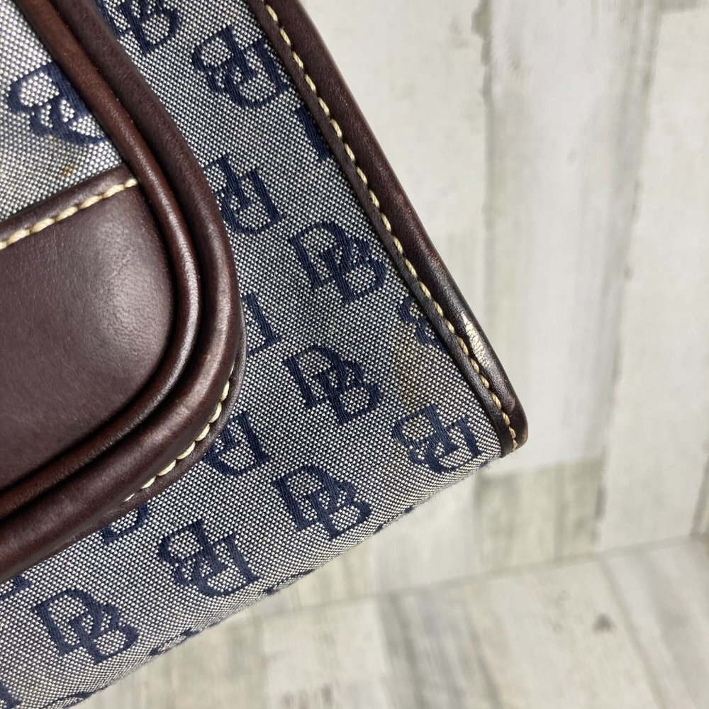 Dooney And Bourke Womens Gray Signature Jacquard Tote - Picture 12 of 13